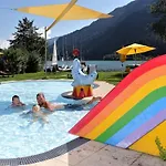 酒店 Familien- Sportresort Brennseehof