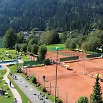 Familien- Sportresort Brennseehof 酒店 湖畔的费尔德