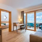 Familien- Sportresort Brennseehof 4*