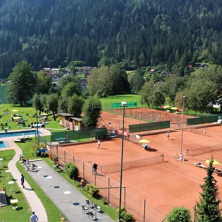 Familien- Sportresort Brennseehof 酒店 湖畔的费尔德
