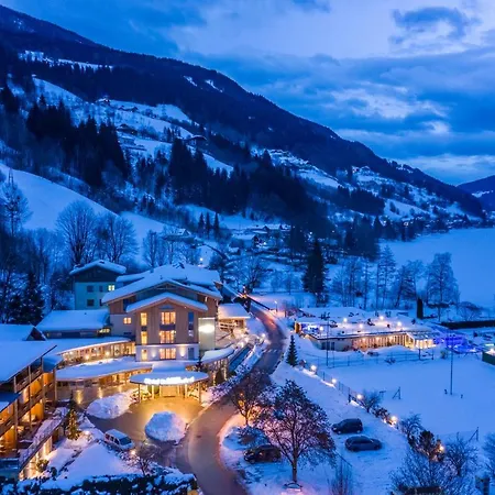 Familien-sporthotel Brennseehof 4*