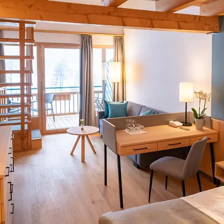 Familien- Sportresort Brennseehof 4* Feld am See