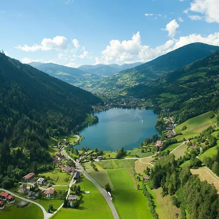 Familien- Sportresort Brennseehof 4*