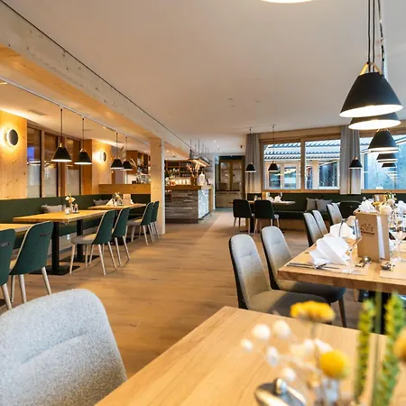 Familien- Sportresort Brennseehof 4*