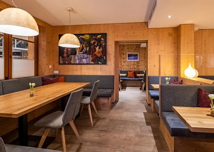 Hotel Familien- Sportresort Brennseehof Feld am See