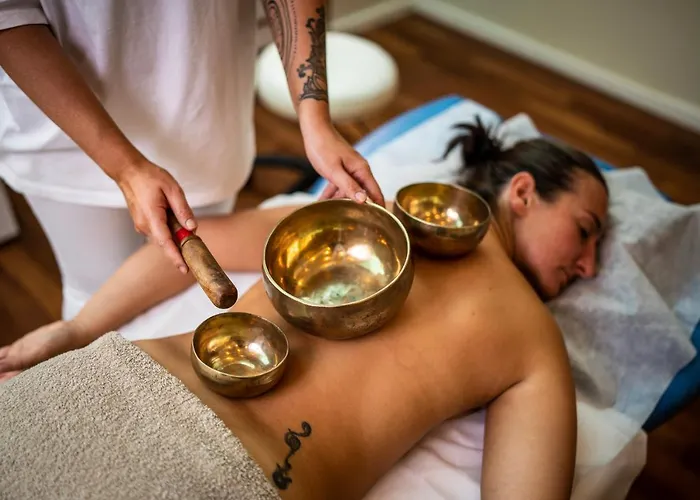 Familien- Sportresort Brennseehof 4* 湖畔的费尔德