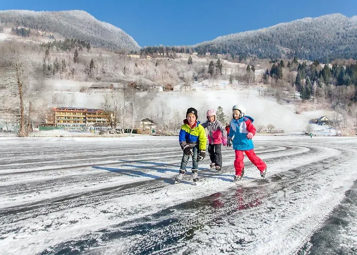 Familien- Sportresort Brennseehof מלון 4*